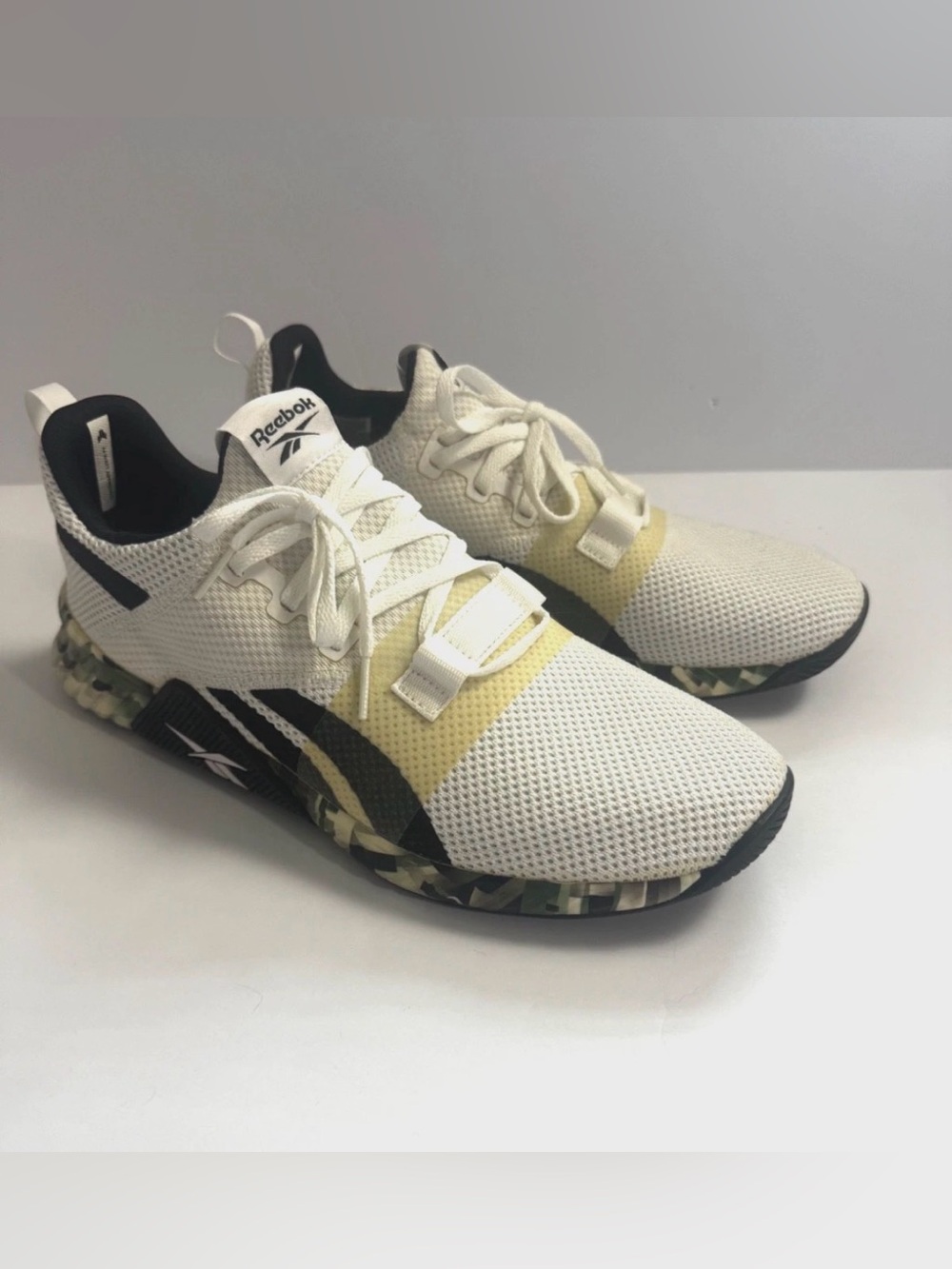 Reebok Fitness Men's White Black FLASHFILM TRAIN 2 MEN'S Sneakers FW8149 SIZE 11